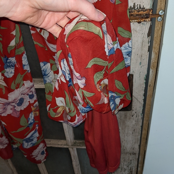 Revamped Floral Pants - Picture 4 of 4
